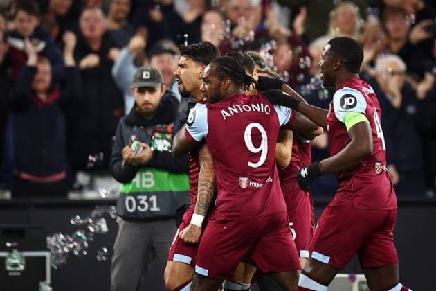 Lucas Paqueta of West Ham United celebrates after scoring a goal (1-1) West Ham United v Freiburg, UEFA Europa League, Round of 16, Second Leg, Football, London Stadium, London, UK - 14 Mar 2024 EDITORIAL USE ONLY No use with unauthorised audio, video, data, fixture lists, club league logos or live services. Online in-match use limited to 120 images, no video emulation. No use in betting, games or single club league player publications. Copyright: xSimonxDael Shutterstockx 14385551e