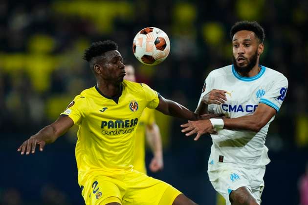 Villarreal CF v Olympique Marseille: Round of 16 Second Leg - UEFA Europa League 2023 24 Yerson Mosquera centre-back of Villarreal and Colombia and Pierre-Emerick Aubameyang Centre-Forward of Olympique Marseille and Gabon compete for the ball during the UEFA Europa League 2023 24 round of 16 second leg match between Villarreal CF and Olympique Marseille at Estadio de la Ceramica on March 14, 2024 in Villarreal, Spain. Villarreal Castellon Spain  Copyright: xJosexBretonx originalFilename:breton-villarre240314_npUwk.jpg