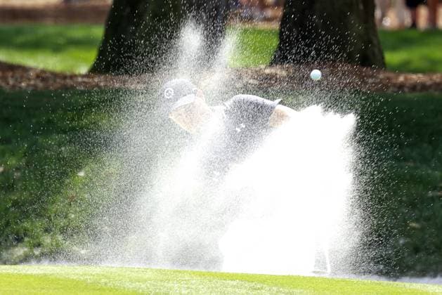 PONTE VEDRA BEACH, FL - MARCH 14: PGA, Golf Herren golfer Jordan Spieth hits out of a sand trap on the 9th hole to become co leader at 7 under par during The Players Championship on March 14, 2024, at TPC Sawgrass in Ponte Vedra Beach, Florida. (Photo by Brian Spurlock Icon Sportswire) GOLF: MAR 14 PGA THE PLAYERS Championship EDITORIAL USE ONLY Icon24031413
