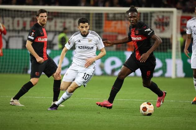 Jonas Hofmann Bayer , Abdellah Zoubir Qarabag , Odilon Kossounou Bayer , UEFA Europa League, Group stage, Round of 16, Second leg, Bayer 04 Leverkusen vs Qarabag Agdam, Leverkusen, Germany, 14 03 2024