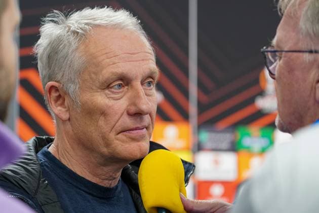 Soccer UEFA Europa League 2023 2024, Round of 16, West Ham United SC Freiburg, London Olympic Stadium Freiburg coach Christian Streich press conference, interview, talk London Olympic Stadium England Copyright: xJoeranxSteinsiekx
