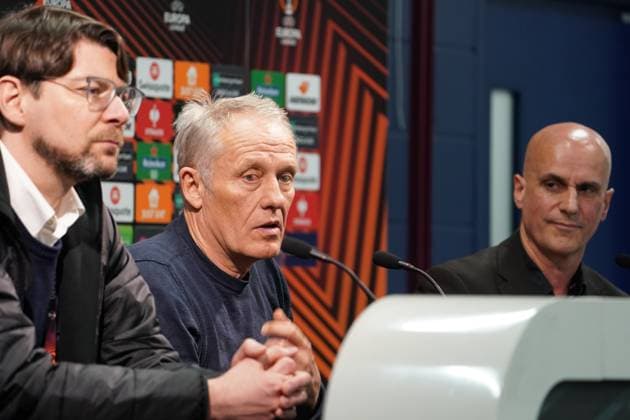 Soccer UEFA Europa League 2023 2024, Round of 16, West Ham United SC Freiburg, London Olympic Stadium Freiburg coach Christian Streich press conference, interview, talk London Olympic Stadium England Copyright: xJoeranxSteinsiekx