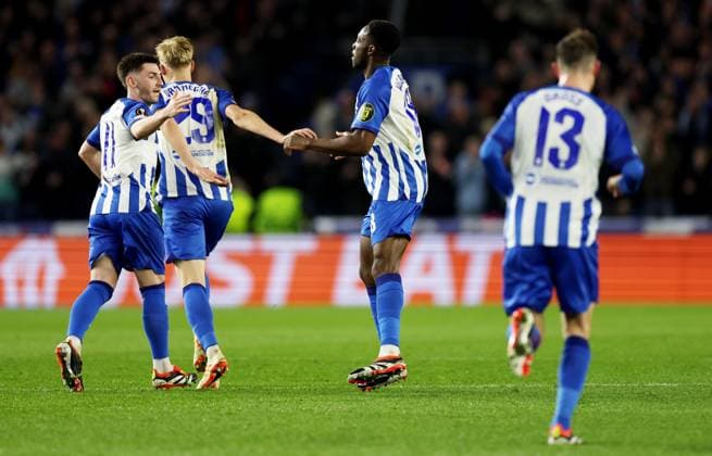 Danny Welbeck of Brighton & Hove Albion celebrates scoring a goal after making the score 1-0. Brighton & Hove Albion v Roma, UEFA Europa League, Round of 16, Second Leg, Football, American Express Community Stadium, Brighton, UK - 14 Mar 2024 EDITORIAL USE ONLY No use with unauthorised audio, video, data, fixture lists, club league logos or live services. Online in-match use limited to 120 images, no video emulation. No use in betting, games or single club league player publications. Copyright: xJamesxMarsh Shutterstockx 14385548ai