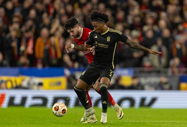 Football - UEFA Europa League - Round of 16 2nd Leg - Liverpool FC v AC Sparta Praha LIVERPOOL, ENGLAND - Thursday, March 14, 2024: Liverpool s Dominik Szoboszlai (L) challenges Sparta Praha s Angelo Preciado during the UEFA Europa League Round of 16 2nd Leg match between Liverpool FC and AC Sparta Praha at Anfield. (Photo by David Rawcliffe Propaganda) LIVERPOOL Anfield MERSEYSIDE ENGLAND  Copyright: xDavidxRawcliffex P2024-03-14-Liverpool_Sparta_Praha-33