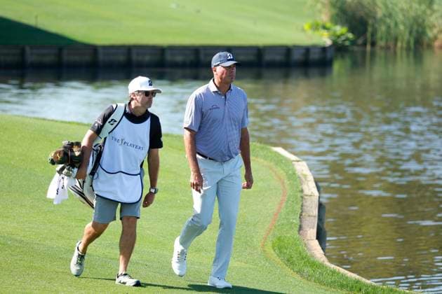 PONTE VEDRA BEACH, FL - MARCH 14: PGA, Golf Herren golfer Matt Kucher walks the 18th hole during The Players Championship on March 14, 2024, at TPC Sawgrass in Ponte Vedra Beach, Florida. (Photo by Brian Spurlock Icon Sportswire) GOLF: MAR 14 PGA THE PLAYERS Championship EDITORIAL USE ONLY Icon24031422