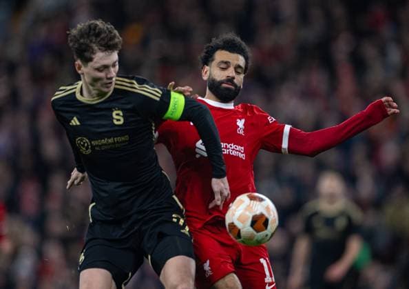 Football - UEFA Europa League - Round of 16 2nd Leg - Liverpool FC v AC Sparta Praha LIVERPOOL, ENGLAND - Thursday, March 14, 2024: Liverpool s Mohamed Salah (R) is challenged by Sparta Praha s Ladislav KrejÄi during the UEFA Europa League Round of 16 2nd Leg match between Liverpool FC and AC Sparta Praha at Anfield. (Photo by David Rawcliffe Propaganda) LIVERPOOL Anfield MERSEYSIDE ENGLAND  Copyright: xDavidxRawcliffex P2024-03-14-Liverpool_Sparta_Praha-59
