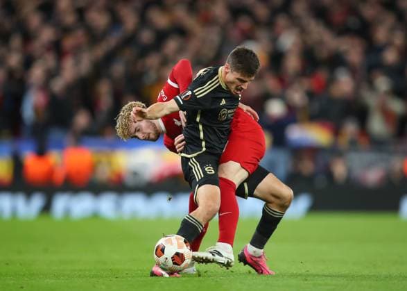 UEFA Europa League Liverpool v Sparta Prague Harvey Elliott of Liverpool and LukaÅ¡ Sadilek of Athletic Club Sparta Praha battle for the ball, during the UEFA Europa League match Liverpool vs Sparta Prague at Anfield, Liverpool, United Kingdom, 14th March 2024 (Photo by Gareth Evans News Images) Liverpool Anfield Merseyside United Kingdom Copyright: xGarethxEvans NewsxImagesx