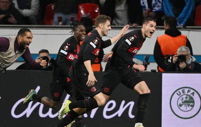 Celebration 3 2 Goalscorer Patrik Schick Bayer 04 Leverkusen , re , is celebrated 14 03 2024, Soccer Europa League, Season 2023 2024, Round of 16 second leg, Bayer 04 Leverkusen Qarabag Agdam Leverkusen BayArena Nordrhein Westfalen Germany Team2