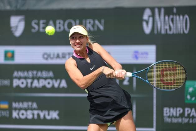 INDIAN WELLS, CA - MARCH 14: Anastasia Potapova hits a backhand during the BNP Paribas Open on March 14, 2024 at Indian Wells Tennis Garden in Indian Wells, CA. (Photo by George Walker Icon Sportswire) TENNIS: MAR 14 BNP Paribas Open EDITORIAL USE ONLY Icon240314117