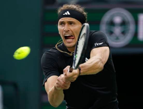 March 14, 2024 Alexander Zverev of Germany returns a shot against Carlos Alcaraz of Spain during the BNP Paribas Open in Indian Wells, CA. CSM Indian Wells United States of America - ZUMAc04_ 20240314_zma_c04_212 Copyright: xCharlesxBausx