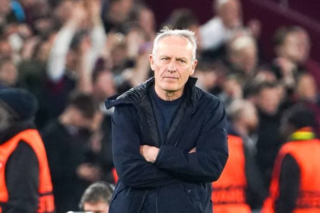 Soccer UEFA Europa League 2023 2024, round of 16, West Ham United SC Freiburg, London Olympic Stadium Freiburg coach Christian Streich Facial expression, facial expressions, gestures London Olympic Stadium England Copyright: xJoeranxSteinsiekx