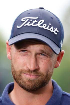 PONTE VEDRA BEACH, FL - MARCH 15: PGA, Golf Herren golfer Wyndham Clark does a tv interview after completing his second round during The Players Championship on March 15, 2024, at TPC Sawgrass in Ponte Vedra Beach, Florida. (Photo by Brian Spurlock Icon Sportswire) GOLF: MAR 15 PGA THE PLAYERS Championship EDITORIAL USE ONLY Icon24031510