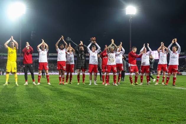 2 Bundesliga VfL Osnabrück Fortuna Düsseldorf at Bremer Brücke in Osnabrück on 15 03 2024 with goalkeeper Florian Kastenmeier Duesseldorf 33 , Vincent Vermeij Duesseldorf 9 , Jamil Siebert Duesseldorf 20 , Tim Oberdorf Duesseldorf 15 , Isak Bergmann Johannesson Duesseldorf , Matthias Zimmermann Duesseldorf 25 , Jona Niemiec Duesseldorf 18 , Christos Tzolis Duesseldorf 7 , Dennis Jastrzembski Duesseldorf 27 , Yannik Engelhardt Duesseldorf MH