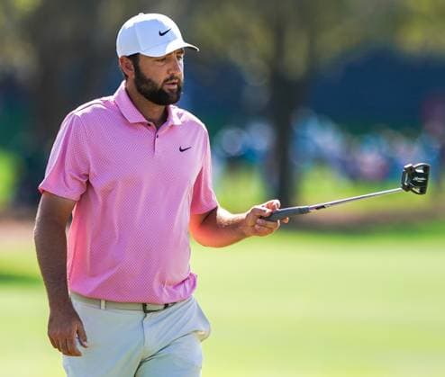 March 15, 2024, Ponte Vedra Beach, Florida, United States: SCOTTIE SCHEFFLER (USA) hands over his TaylorMade Spider Tour X SS Proto mallet putter after putting the 18th green during the second round of the 2024 PLAYERS Championship at TPC Sawgrass. Ponte Vedra Beach United States - ZUMAw109 20240315_fap_w109_021 Copyright: xDebbyxWongx