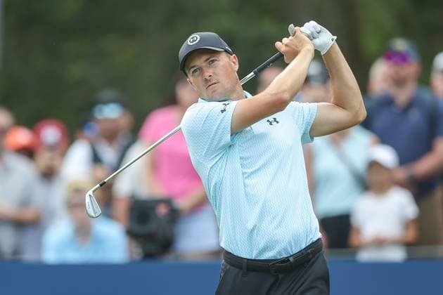 PGA, Golf Herren Golf 2024: THE PLAYERS Championship MAR 15 March 15, 2024: Jordan Spieth hits his tee shot on the 8th hole during the second round of THE PLAYERS Championship at TPC Sawgrass in Ponte Vedra, FL. Gray Siegel CSM (Credit Image: Â Gray Siegel Cal Media) Ponte Vedra Florida United States of America EDITORIAL USE ONLY Copyright: xx ZUMA-20240315_zma_c04_016.jpg GrayxSiegelx csmphotothree242515