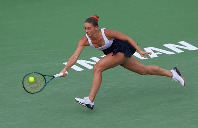 Marta Kostyuk of Ukraine in action BNP Paribas Open, Tennis, Day 10, Indian Wells Tennis Garden, California, USA - 15 Mar 2024  Copyright: xEllaxLing Shutterstockx 14386186ba