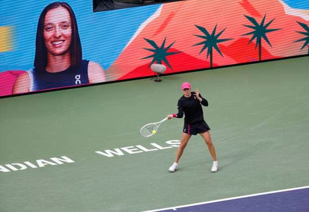 March 15, 2024 Iga Swiatek of Poland warms-up for against Marta Kostyuk of the Ukraine in their Semifinal match during the BNP Paribas Open in Indian Wells, CA. CSM Indian Wells United States of America - ZUMAc04_ 20240315_zma_c04_187 Copyright: xCharlesxBausx