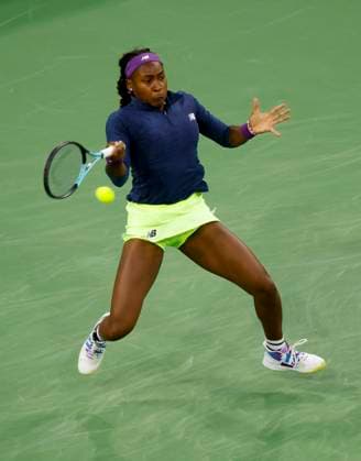 Tennis 2024: BNP Paribas Open MAR 15 March 15, 2024 Coco Gauff returns a shot against Maria Sakkari of Greece in their Semifinal match during the BNP Paribas Open in Indian Wells, CA. Charles Baus CSM (Credit Image: Â Charles Baus Cal Media) Indian Wells Ca United States of America EDITORIAL USE ONLY Copyright: xx ZUMA-20240315_zma_c04_243.jpg CharlesxBausx csmphotothree242701