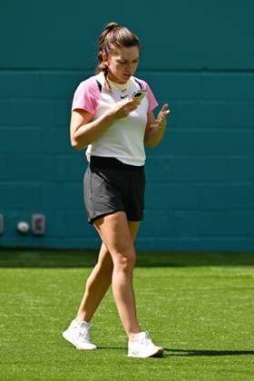 MIAMI GARDENS FL - MARCH 15: Simona Halep is seen on the practice court during the 2024 Miami Open at Hard Rock Stadium on March 15, 2024 in Miami Gardens, Florida. Copyright: xmpi04x