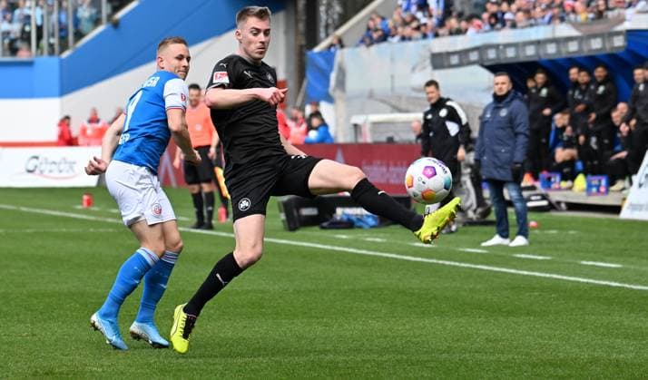 16 03 2024 Soccer Season 2023 2024 2 Soccer Bundesliga 26 Matchday FC Hansa Rostock FCH SpVgg Greuther Fürth Kleeblatt Sportfoto Zink xwoxzix DFL regulations prohibit any use of photographs as image sequences and or quasi video only for editorial use Kai Pröger Proeger 9, FC Hansa Rostock FCH Gian Luca Gian Luca Itter 27, SpVgg Greuther Fürth
