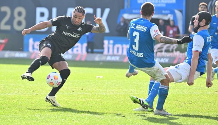 16 03 2024 Soccer Season 2023 2024 2 Soccer Bundesliga 26 Matchday FC Hansa Rostock FCH SpVgg Greuther Fürth Kleeblatt Sportfoto Zink xwoxzix DFL regulations prohibit any use of photographs as image sequences and or quasi video only for editorial use Armindo Sieb 30, SpVgg Greuther Fürth Konstantinos Stayfilidis 3, FC Hansa Rostock FCH Damian Roßbach Rossbach 4, FC Hansa Rostock FCH