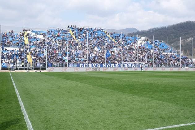 Italian soccer Serie B match - Brescia Calcio vs US Catanzaro Supporters of Brescia Calico FC during the Italian Serie B soccer championship match between Brescia Calcio FC and US Catanzaro 1929 at Mario Rigamonti Stadium on March 16, 2024, Brixia, Italy. Brescia Italy  Copyright: xIPAxSport ABACAx