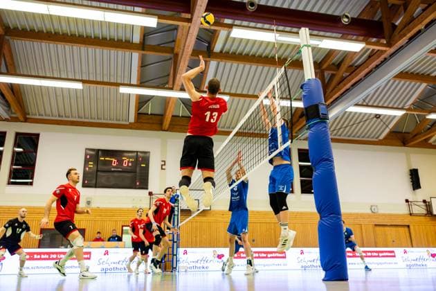 16 03 2024, GER, 2 BL Maenner Sued, Volleyball,Saison 2023 2024, Blue Volleys Gotha TUS Kriftel Volleyball Pascal Eichler TUS Kriftel Volleyball Harrison Paul McBean Blue Volleys Gotha Werner, Robert Blue Volleys Gotha 99867 Gotha Gotha Ernestiner Sporthalle Sp Thüringen Germany