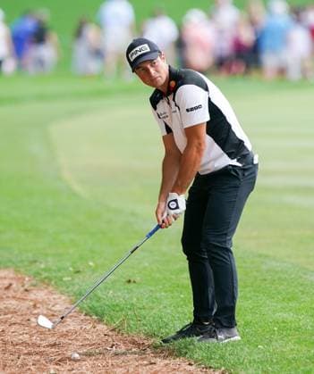 March 16, 2024, Ponte Vedra Beach, Florida, United States: VIKTOR HOVLAND (NOR) hits out of the rough on the 18th hole during the third round of the 2024 PLAYERS Championship at TPC Sawgrass. Ponte Vedra Beach United States - ZUMAw109 20240316_fap_w109_016 Copyright: xDebbyxWongx