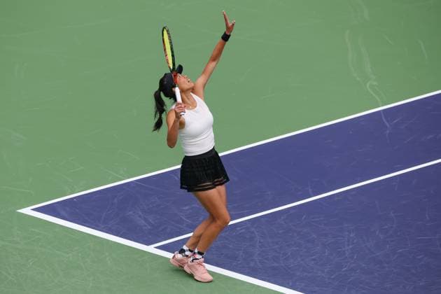 INDIAN WELLS, CA - MARCH 16: Su-Wei Hsieh (TPE) serves during the WomenÕs Doubles Final at the BNP Paribas Open on March 16, 2024 at Indian Wells Tennis Garden in Indian Wells, CA. (Photo by George Walker Icon Sportswire) TENNIS: MAR 16 BNP Paribas Open EDITORIAL USE ONLY Icon240316009