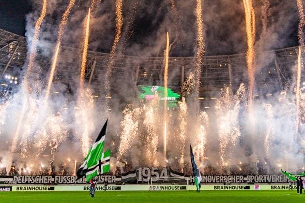 Hannover 96 vs 1 FC Kaiserslautern, Football, Bundesliga 2, Matchday 26, 16 03 2024 DFL REGULATIONS PROHIBIT ANY OUSE OF PHOTOGRAPHS AS IMAGE SEQUENCES AND OR QUASI VIDEO Hannover 96 vs 1 FC Kaiserslautern, Football, Bundesliga 2, Matchday 26, 16 03 2024 Hannover Copyright: xEibner-Pressefoto BahhoxKarax EP_HAN
