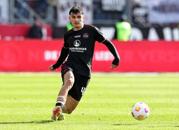 16 03 2024 Soccer Season 2023 2024 2 Soccer Bundesliga 26 Matchday 1 FC Nürnberg FCN Club FC St Sankt Pauli Hamburg FCSP Sportfoto Zink DaMa xdaxmax DFL regulations prohibit any use of photographs as image sequences and or quasi video only for editorial use Can Yilmaz Uzun 42, 1 FC Nürnberg FCN Freisteller Einzelbild