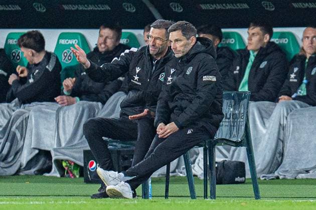 Stefan Leitl Hannover 96, Head Coach Hannover 96 vs 1 FC Kaiserslautern, Football, 2 Bundesliga, Matchday 26, 16 03 2024 DFL REGULATIONS PROHIBIT ANY OUSE OF PHOTOGRAPHS AS IMAGE SEQUENCES AND OR QUASI VIDEO Hannover 96 vs 1 FC Kaiserslautern, Football, 2 Bundesliga, Matchday 26, 16 03 2024 Hannover Copyright: xEibner-Pressefoto BahhoxKarax EP_HAN