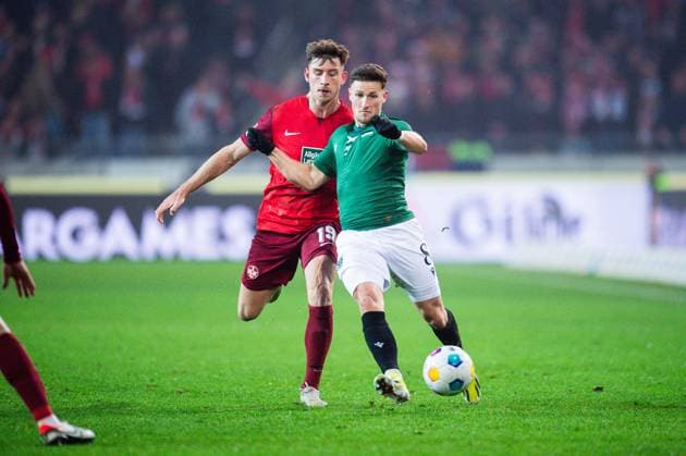 16 03 2024 Soccer, 2023 2024, 1 Bundesliga, Matchday 26, Hannover 96 1 FC Kaiserslautern L R Daniel Hanslik Kaiserslautern , Enzo Leopold Hannover DFL REGULATIONS PROHIBIT ANY USE OF PHOTOGRAPHS AS IMAGE SEQUENCES AND OR QUASI VIDEO