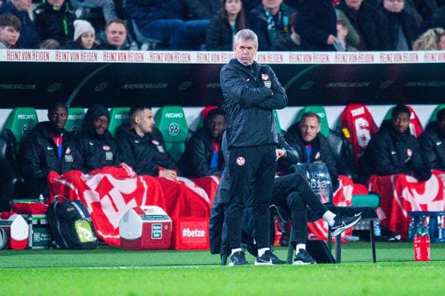 16 03 2024 Soccer, 2023 2024, 1 Bundesliga, Matchday 26, Hannover 96 1 FC Kaiserslautern Friedhelm Funkel Coach Kaiserslautern DFL REGULATIONS PROHIBIT ANY USE OF PHOTOGRAPHS AS IMAGE SEQUENCES AND OR QUASI VIDEO
