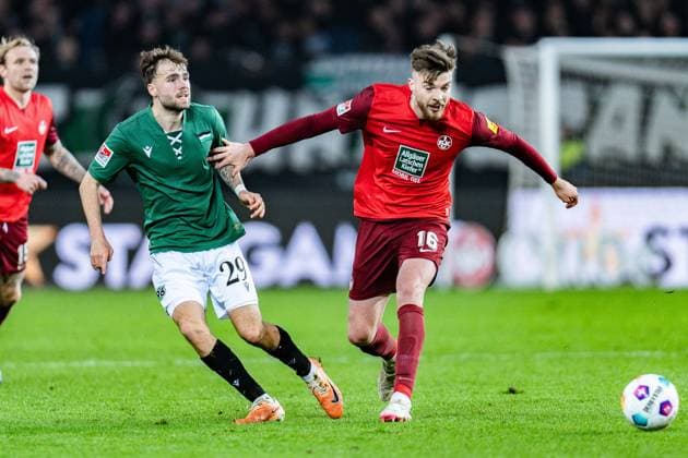 Kolja Nuno Oudenne Hannover 96, 29 Julian Niehues 1 FC Kaiserslautern, 16 Hannover 96 vs 1 FC Kaiserslautern, Football, 2 Bundesliga, Matchday 26, 16 03 2024 DFL REGULATIONS PROHIBIT ANY OUSE OF PHOTOGRAPHS AS IMAGE SEQUENCES AND OR QUASI VIDEO Hannover 96 vs 1 FC Kaiserslautern, Football, 2 Bundesliga, Matchday 26, 16 03 2024 Hannover Copyright: xEibner-Pressefoto BahhoxKarax EP_HAN
