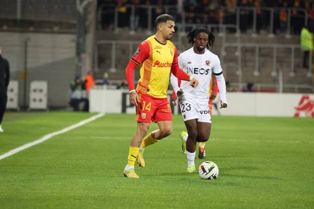 Facundo MEDINA (RC Lens) lors du match RC Lens - OGC Nice, Ligue 1, stade Bollaert-Delelis, le 16 mars 2024 FOOTBALL : RC LENS vs NICE - LIGUE 1 - 16 03 2024 LaurentSanson Panoramic 