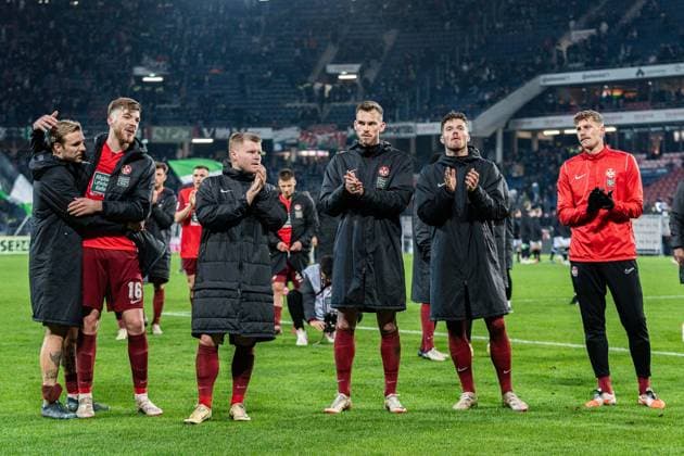 Kenny Prince Redondo 1 FC Kaiserslautern, 11 Filip Stojikovic 1 FC Kaiserslautern, 25 Julian Krahl 1 FC Kaiserslautern, 18 Hannover 96 vs 1 FC Kaiserslautern, Football, Bundesliga 2, Matchday 26, 16 03 2024 DFL REGULATIONS PROHIBIT ANY OUSE OF PHOTOGRAPHS AS IMAGE SEQUENCES AND OR QUASI VIDEO Hannover 96 vs 1 FC Kaiserslautern, Football, Bundesliga 2, Matchday 26, 16 03 2024 Hannover Copyright: xEibner-Pressefoto BahhoxKarax EP_HAN
