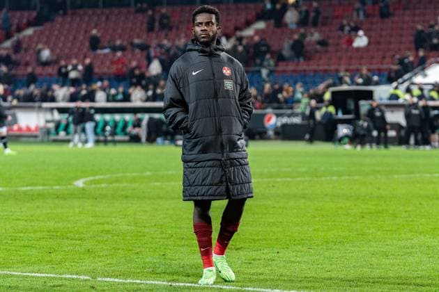 Kenny Prince Redondo 1 FC Kaiserslautern, 11 Filip Stojikovic 1 FC Kaiserslautern, 25 Julian Krahl 1 FC Kaiserslautern, 18 Hannover 96 vs 1 FC Kaiserslautern, Football, Bundesliga 2, Matchday 26, 16 03 2024 DFL REGULATIONS PROHIBIT ANY OUSE OF PHOTOGRAPHS AS IMAGE SEQUENCES AND OR QUASI VIDEO Hannover 96 vs 1 FC Kaiserslautern, Football, Bundesliga 2, Matchday 26, 16 03 2024 Hannover Copyright: xEibner-Pressefoto BahhoxKarax EP_HAN