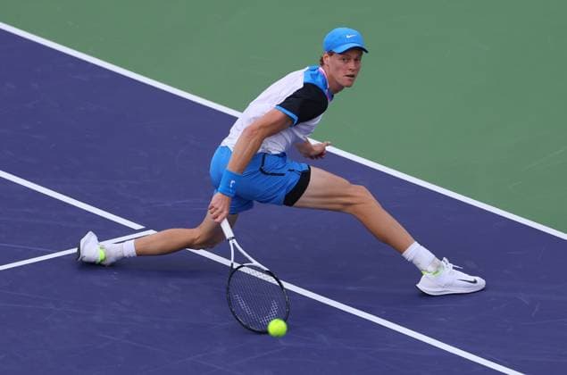 Jannik Sinner of Italy in action BNP Paribas Open, Tennis, Day 11, Indian Wells Tennis Garden, California, USA - 16 Mar 2024  Copyright: xEllaxLing Shutterstockx 14386187dn