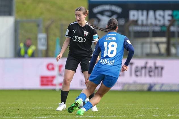 from left Katharina Reikersdorfer FC Ingolstadt 04, 20 and Selma Licina SV Meppen, 18 in a duel, dynamic, action, action, game scene, THE DFB REGULATIONS PROHIBIT ANY USE OF PHOTOGRAPHS AS IMAGE SEQUENCES AND OR QUASI VIDEO , 17 03 2024, Meppen Germany , Football, 2 Womens Bundesliga, SV Meppen FC Ingolstadt 04 xobx