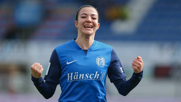 from left goal scorer Vildan Kardesler SV Meppen, 27 with goal celebration, jubilation, cheering, optimistic, game scene, highlight, joy about the goal to 2 0, THE DFB REGULATIONS PROHIBIT ANY USE OF PHOTOGRAPHS AS IMAGE SEQUENCES AND OR QUASI VIDEO , 17 03 2024, Meppen Germany , Football, 2 Womens Bundesliga, SV Meppen FC Ingolstadt 04 xobx