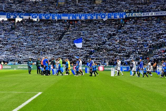 Mood picture Olympiastadion Berlin, player run-in, GER, Hertha BSC vs Schalke 04, Soccer men, 2 Bundesliga, Season 2023 2024, Matchday 26, 17 03 2024 DFL REGULATIONS PROHIBIT ANY USE OF PHOTOGRAPHS AS IMAGE SEQUENCES AND OR QUASI VIDEO GER, Hertha BSC vs Schalke 04, Soccer men, 2 Bundesliga, Season 2023 2024, Matchday 26, 17 03 2024 Berlin Copyright: xEibner-Pressefotox xClaudiusxRauchx EP_CRH