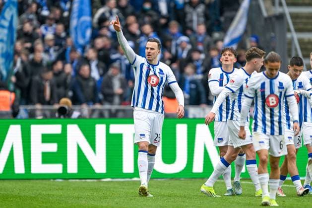 2 Bundesliga Hertha BSC Berlin FC Schalke 04 on 17 03 2024 at the Olympiastadion in Berlin Cheering, goal celebration, goal scorer, goal scorer Haris Tabakovic Hertha BSC Berlin cheers after his goal for 2 0 MT