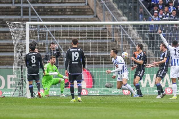 17 03 2024, Football, 2 Bundesliga, Matchday 26, Season 2023 2024, Hertha BSC FC Schalke 04, Haris Tabakovic Hertha BSC scores the goal to make it 2 - 1 Berlin Olympiastadion Berlin Germany xRHR PHOTO TRx Copyright: RHR-FOTOx RHR-FOTO TR