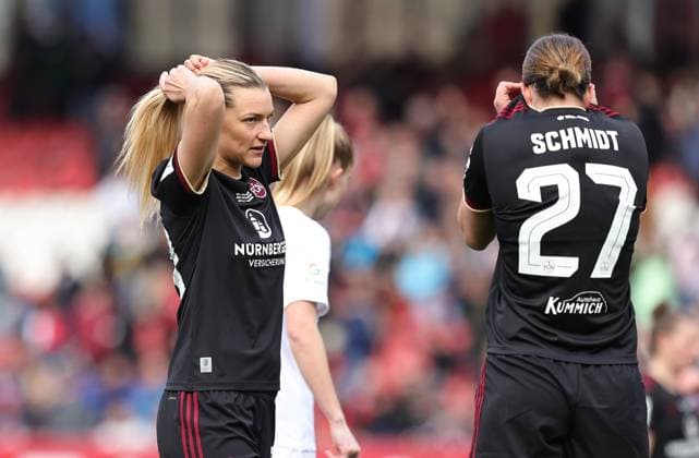 17 03 2024 Soccer Season 2023 2024 1 Women Soccer Bundesliga 16 Matchday 1 FC Nuremberg FCN Club SC Freiburg Sportfoto Zink DaMa xdaxmax Medina Desic 30, 1 FC Nuremberg FCN Lara Schmidt 27, 1 FC Nuremberg FCN vote for each other