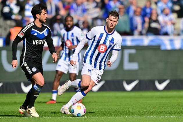 Pascal Klemens Hertha BSC, 41 , GER, Hertha BSC vs Schalke 04, Soccer Men, 2 Bundesliga, Season 2023 2024, Matchday 26, 17 03 2024 DFL REGULATIONS PROHIBIT ANY USE OF PHOTOGRAPHS AS IMAGE SEQUENCES AND OR QUASI VIDEO GER, Hertha BSC vs Schalke 04, Soccer Men, 2 Bundesliga, Season 2023 2024, Matchday 26, 17 03 2024 Berlin Copyright: xEibner-Pressefotox xClaudiusxRauchx EP_CRH