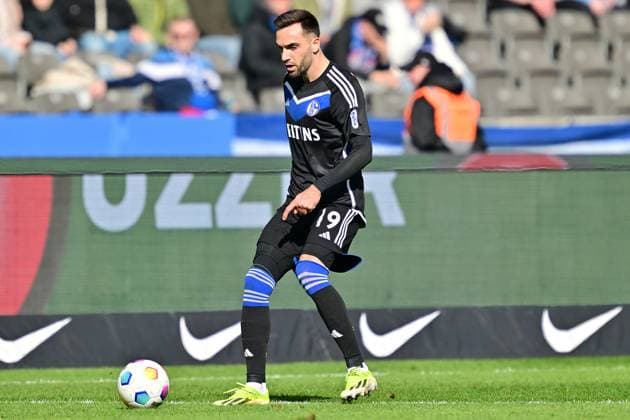 Kenan Karamann Werder Bremen, 19 , GER, Hertha BSC vs Schalke 04, Soccer Men, 2 Bundesliga, Season 2023 2024, Matchday 26, 17 03 2024 DFL REGULATIONS PROHIBIT ANY USE OF PHOTOGRAPHS AS IMAGE SEQUENCES AND OR QUASI VIDEO GER, Hertha BSC vs Schalke 04, Soccer Men, 2 Bundesliga, Season 2023 2024, Matchday 26, 17 03 2024 Berlin Copyright: xEibner-Pressefotox xClaudiusxRauchx EP_CRH