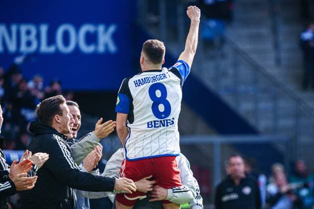 Goal celebration Hamburger SV after scoring 2 0 from free kick Laszlo Benes Hamburger SV, 08 GER, Hamburger SV vs SV Wehen Wiesbaden, Football, 2 Bundesliga, Matchday 26, Season 2023 2024, 17 03 2024 DFL REGULATIONS PROHIBIT ANY USE OF PHOTOGRAPHS AS IMAGE SEQUENCES AND OR QUASI VIDEO GER, Hamburger SV vs SV Wehen Wiesbaden, Football, 2 Bundesliga, Matchday 26, Season 2023 2024, 17 03 2024 Hamburg Copyright: xEibner-Pressefoto MarcelxvonxFehrnx EP_MFN