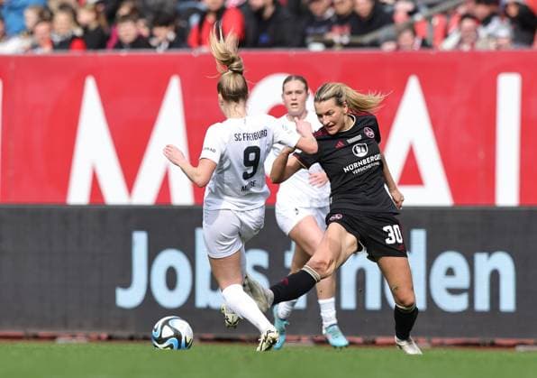 17 03 2024 Soccer Season 2023 2024 1 Women Soccer Bundesliga 16 Matchday 1 FC Nürnberg FCN Club SC Freiburg Sportfoto Zink DaMa xdaxmax Janina Minge 9 , SC Freiburg Medina Desic 30, 1 FC Nürnberg FCN