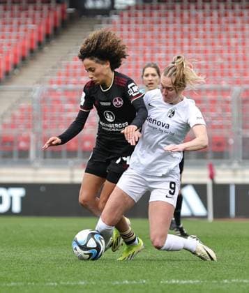 17 03 2024 Soccer Season 2023 2024 1 Women Soccer Bundesliga 16 Matchday 1 FC Nürnberg FCN Club SC Freiburg Sportfoto Zink DaMa xdaxmax Amira Arfaoui 74, 1 FC Nürnberg FCN Janina Minge 9 , SC Freiburg